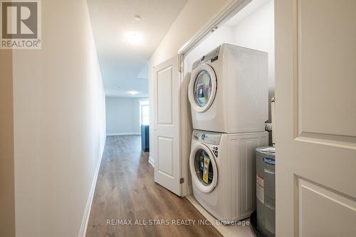 305 - 5917 Main Street, Whitchurch-Stouffville, ON - Indoor Photo Showing Laundry Room