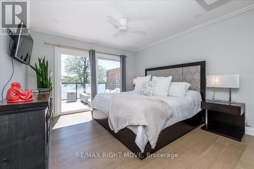 68 Heyden Avenue, Orillia, ON - Indoor Photo Showing Bedroom