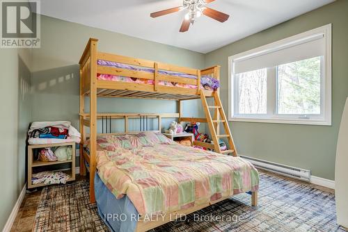 319 Fire Route 4, North Kawartha, ON - Indoor Photo Showing Bedroom