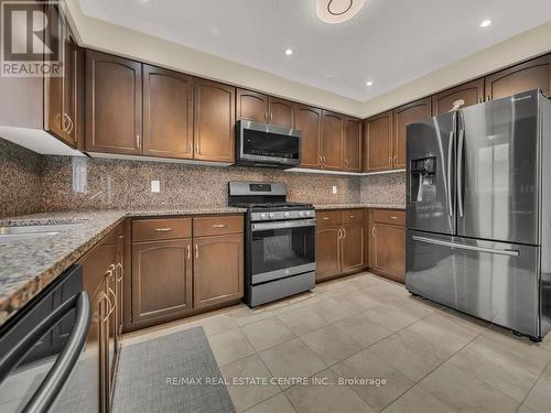 31 - 714 Willow Road, Guelph, ON - Indoor Photo Showing Kitchen With Stainless Steel Kitchen