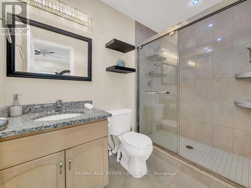 31 - 714 Willow Road, Guelph, ON - Indoor Photo Showing Bathroom