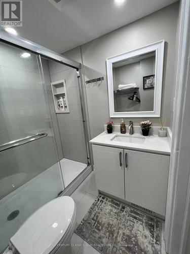 3 - 4087 Portage Road, Niagara Falls, ON - Indoor Photo Showing Bathroom