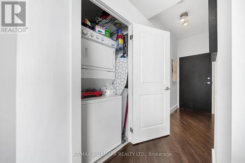 2404 - 15 Windermere Avenue, Toronto, ON - Indoor Photo Showing Laundry Room