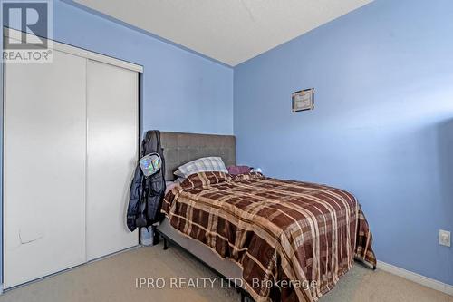 21 Spencer Drive, Brampton, ON - Indoor Photo Showing Bedroom