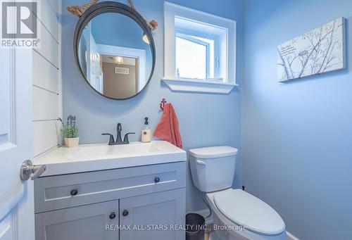 25 Hawkins Road, Otonabee-South Monaghan, ON - Indoor Photo Showing Bathroom