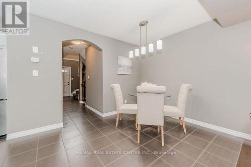 32 - 167 Arkell Road, Guelph, ON - Indoor Photo Showing Dining Room