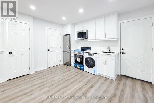 184 Beach Boulevard, Hamilton, ON - Indoor Photo Showing Laundry Room