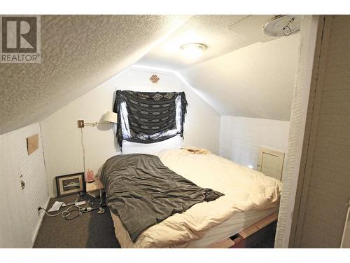 4511 Oceanview Drive, Daajing Giids City, BC - Indoor Photo Showing Other Room
