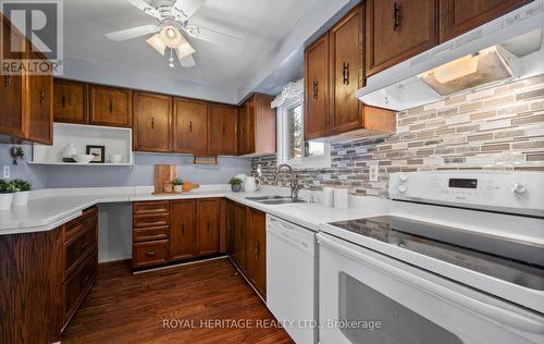 10 Kipling Crescent, Ajax, ON - Indoor Photo Showing Kitchen With Double Sink