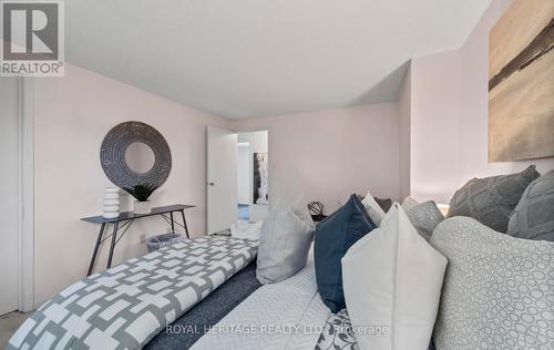 10 Kipling Crescent, Ajax, ON - Indoor Photo Showing Bedroom