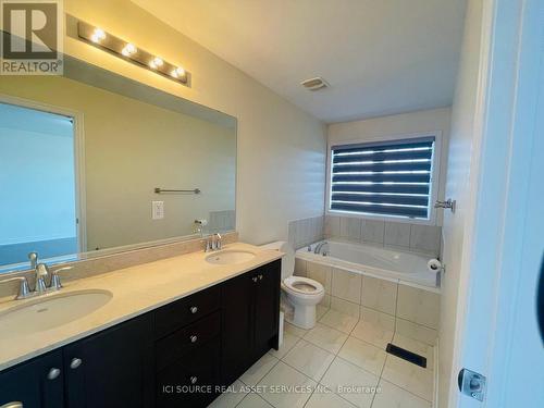 178 Sky Harbour Drive, Brampton, ON - Indoor Photo Showing Bathroom