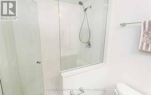 204 - 70 Baycliffe Crescent, Brampton, ON - Indoor Photo Showing Bathroom