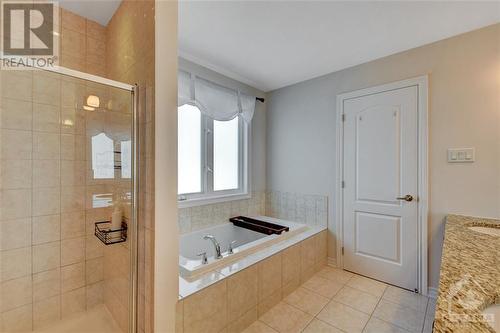 313 Meadowbreeze Drive, Kanata, ON - Indoor Photo Showing Bathroom