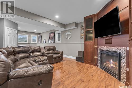 1114 Wright Way, Saskatoon, SK - Indoor Photo Showing Living Room With Fireplace
