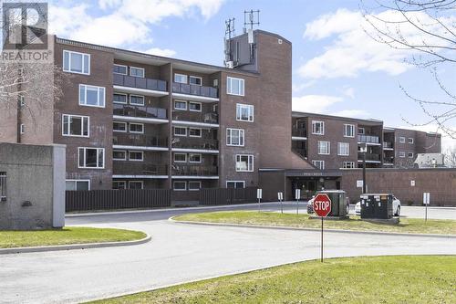 313 Macdonald Ave # 105, Sault Ste. Marie, ON - Outdoor With Facade