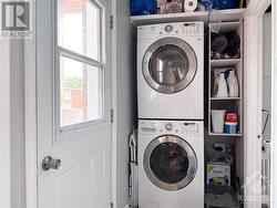 Upstairs unit - full sized in unit laundry - 