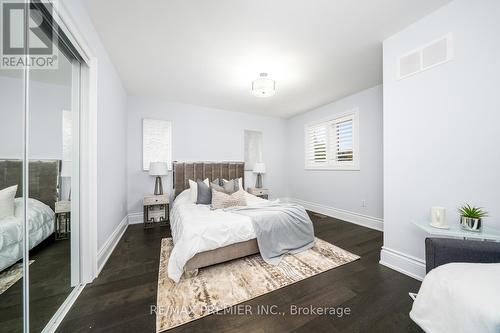 66 Benville Crescent, Aurora, ON - Indoor Photo Showing Bedroom