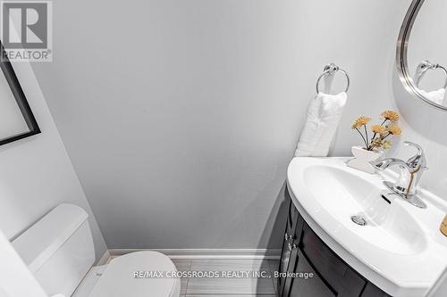 614 - 550 Front Street W, Toronto, ON - Indoor Photo Showing Bathroom