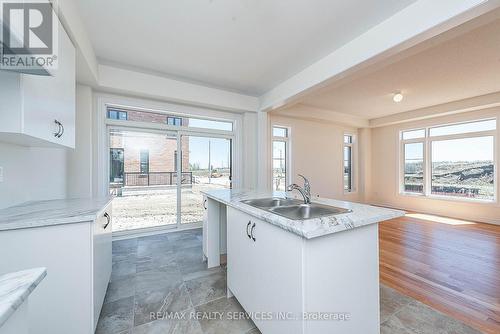 2 Tamworth Terrace, Barrie, ON - Indoor Photo Showing Kitchen With Double Sink