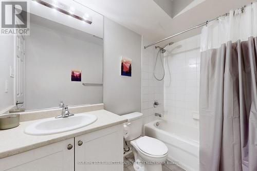 213 - 250 Sunny Meadow Boulevard, Brampton, ON - Indoor Photo Showing Bathroom