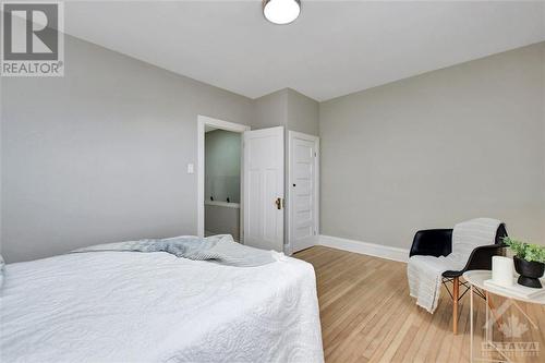 185 Rochester Street, Ottawa, ON - Indoor Photo Showing Bedroom