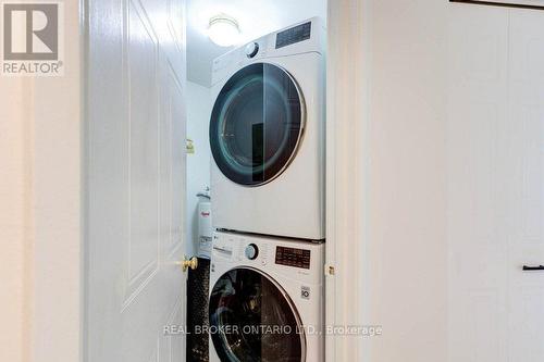 26 - 3085 Kingsway Drive, Kitchener, ON - Indoor Photo Showing Laundry Room