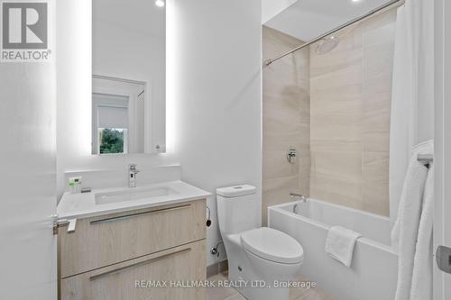 29 Rockmount Crescent, Gravenhurst, ON - Indoor Photo Showing Bathroom
