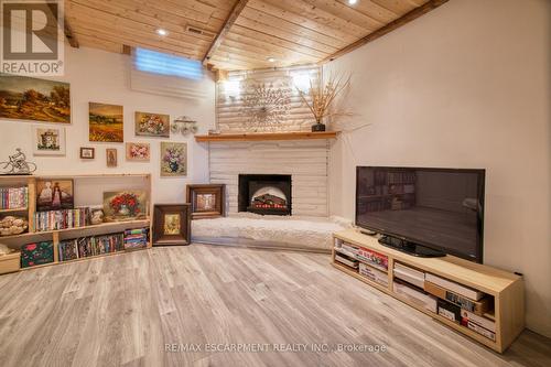 77 - 1485 Gulleden Drive, Mississauga, ON - Indoor With Fireplace