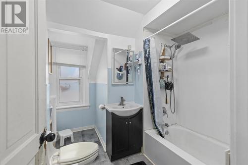 620 Wellington St E, Sault Ste. Marie, ON - Indoor Photo Showing Bathroom