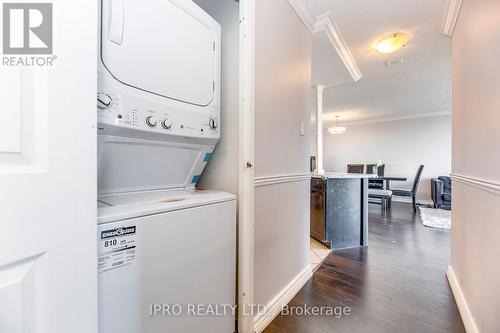 2111 - 35 Trailwood Drive E, Mississauga, ON - Indoor Photo Showing Laundry Room
