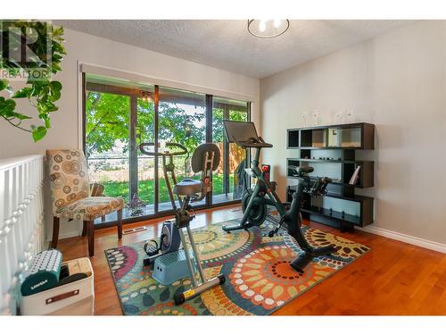 3575 Valleyview Road, Penticton, BC - Indoor Photo Showing Gym Room