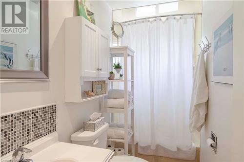 118 Woodland Crescent, Sauble Beach, ON - Indoor Photo Showing Bathroom