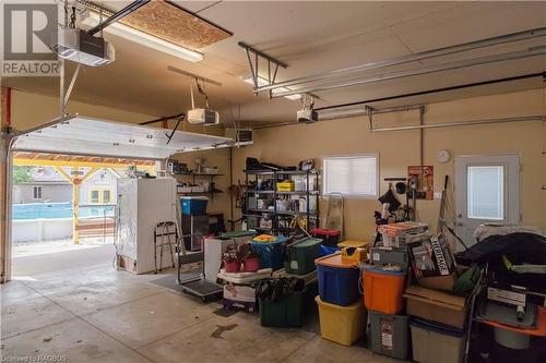 118 Woodland Crescent, Sauble Beach, ON - Indoor Photo Showing Garage