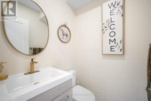 19 Willowgate Drive, Markham, ON - Indoor Photo Showing Bathroom