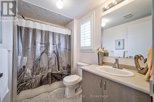 1208 Wellington Street E, Aurora, ON - Indoor Photo Showing Bathroom