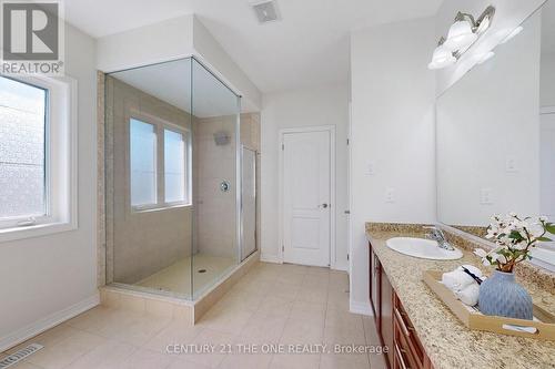 6 Roy Harper Avenue, Aurora, ON - Indoor Photo Showing Bathroom