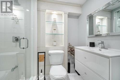 66 Olde Town Road, Brampton, ON - Indoor Photo Showing Bathroom