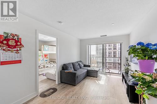 601 - 10 Eva Road, Toronto, ON - Indoor Photo Showing Living Room