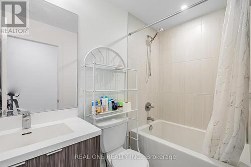 601 - 10 Eva Road, Toronto, ON - Indoor Photo Showing Bathroom