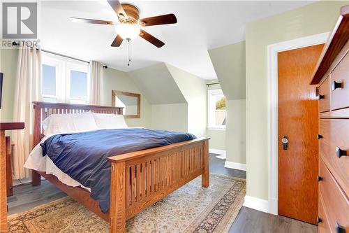 Primary Bedroom - 450 Dominion Street, Renfrew, ON - Indoor Photo Showing Bedroom