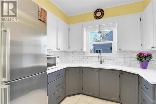 Kitchen - 450 Dominion Street, Renfrew, ON - Indoor Photo Showing Kitchen