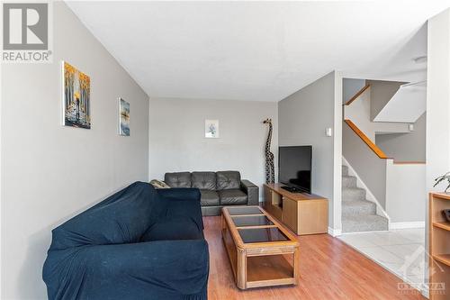 Large, Open Living Room - 2927 Fairlea Crescent, Ottawa, ON - Indoor Photo Showing Living Room