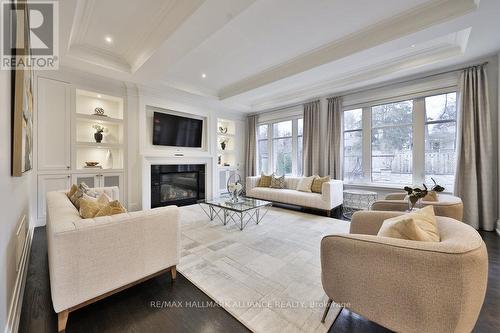 1389 Weaver Avenue, Oakville, ON - Indoor Photo Showing Living Room With Fireplace