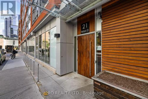 732 - 21 Nelson Street, Toronto, ON - Outdoor With Exterior