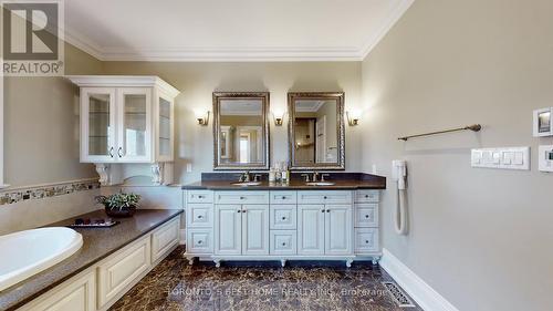 42 Elm Grove Avenue, Richmond Hill, ON - Indoor Photo Showing Bathroom