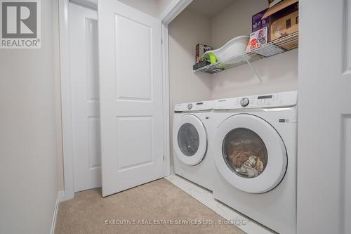 7 - 143 Elgin Street N, Cambridge, ON - Indoor Photo Showing Laundry Room