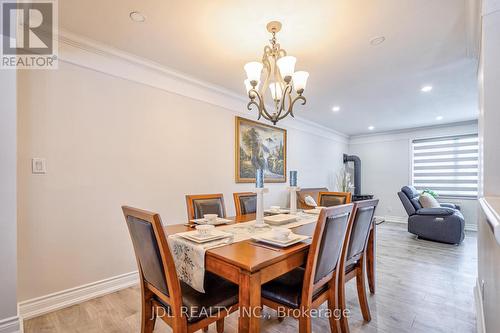 428 Henderson Road, Burlington, ON - Indoor Photo Showing Dining Room