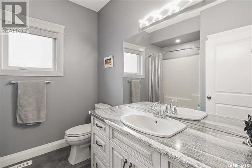 3 3Rd Avenue, Clavet, SK - Indoor Photo Showing Bathroom