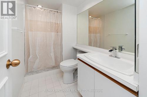 902 - 900 Yonge Street, Toronto, ON - Indoor Photo Showing Bathroom