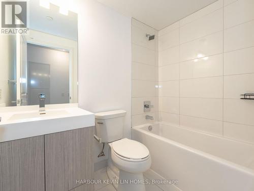 4215 - 251 Jarvis Street, Toronto, ON - Indoor Photo Showing Bathroom